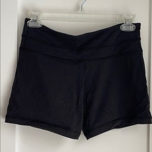 lululemon black shorts